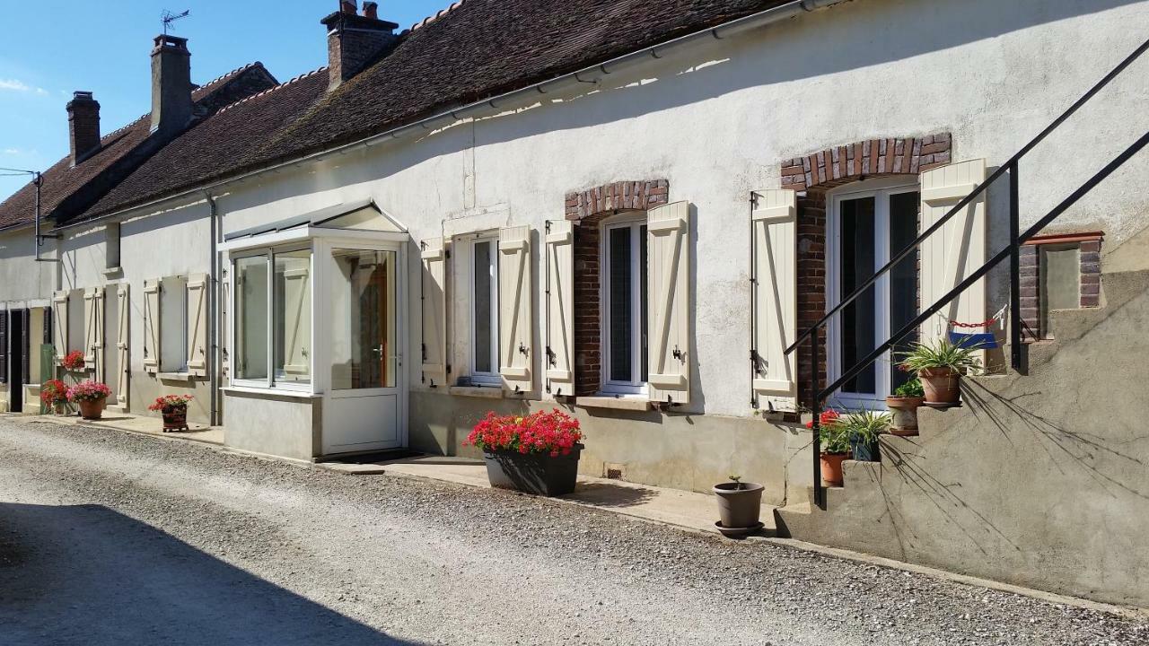 Villa La Ferme Au Roy Bernouil Exterior foto